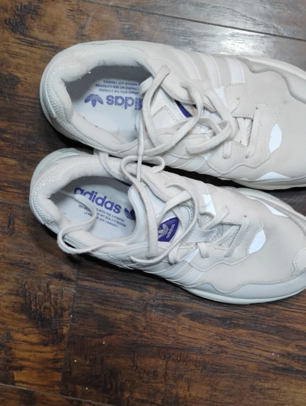 adidas lightweight lace